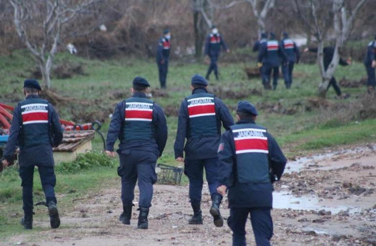 Edirnede yağmur felaketi: 11 kişi kurtarıldı, 1 kişinin cansız bedenine ulaşıldı