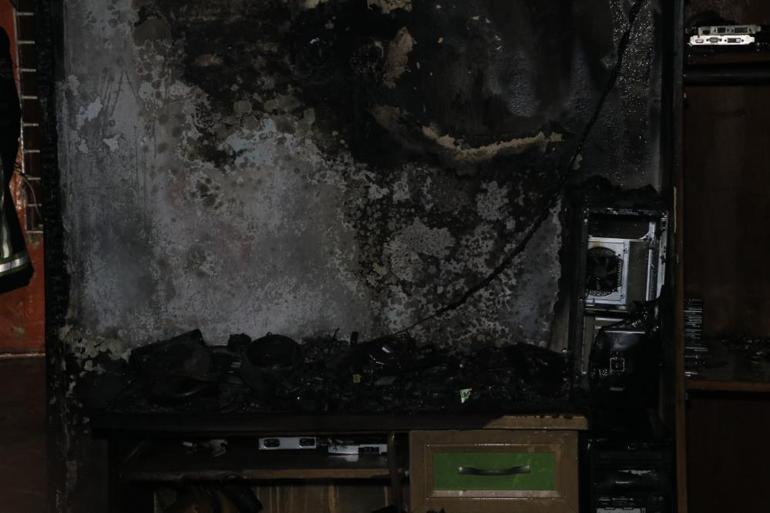 Elektronik eşyalar bomba gibi patladı