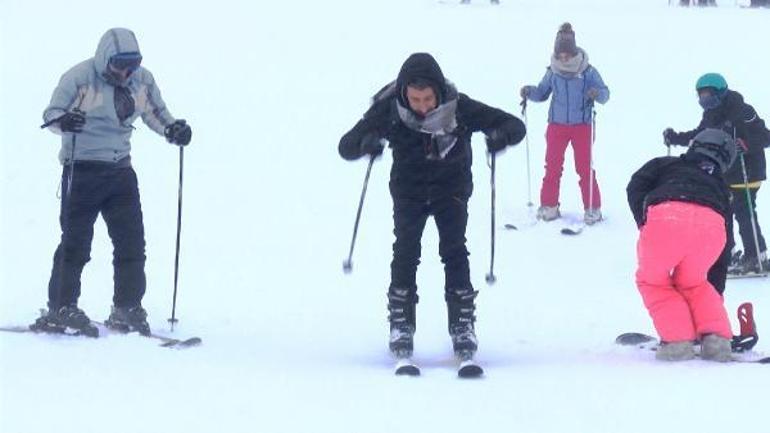 Uludağda kayak keyfi Sis ve tipiye rağmen pistler doldu