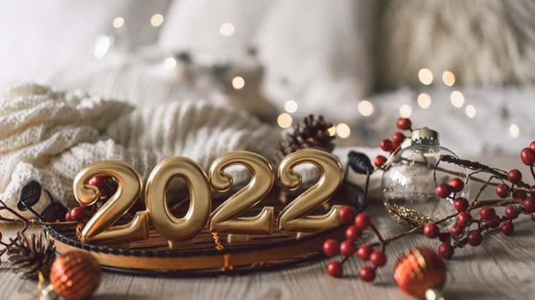 Kurumsal yeni yıl mesajları 2022 İş hayatı ve şirketler için resmi yılbaşı kutlama mesajları ile yılbaşı kutlaması için güzel sözler