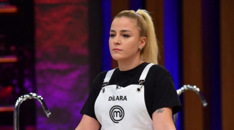 Masterchef kim elendi, kim önlük aldı Dördüncü çeyrek finalist kim oldu Kritik gecede şok eleme Dilara ve Tahsin...