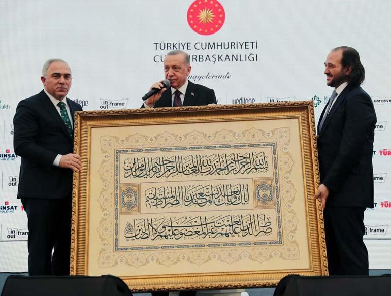 Cumhurbaşkanı Erdoğan 2. Yeditepe Bienalide konuştu: Sinsi saldırıya karşı imkanlarımızı devreye almalıyız.