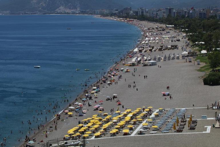 Antalya turist sayısında geçen yılın Ocak ayını üçe katladı
