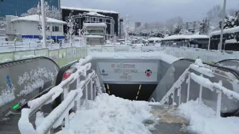 İstanbul Valiliğinden karla mücadelede 6 önlem 3 gün idari izin...