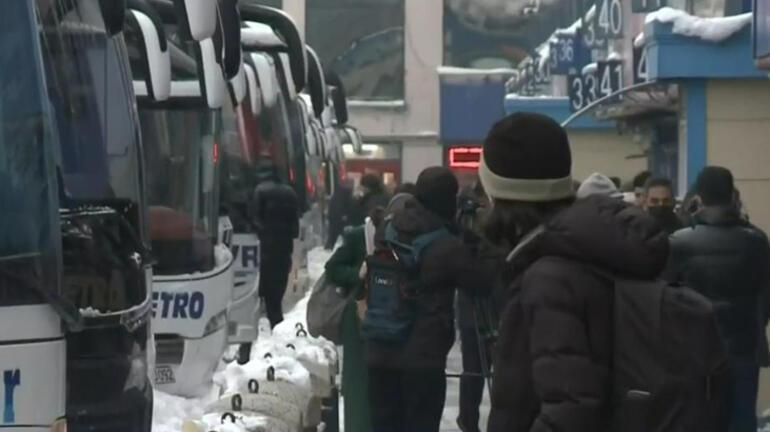 İstanbulda yollara bırakılan araçlar çekiliyor Vali Yerlikaya uyarmıştı