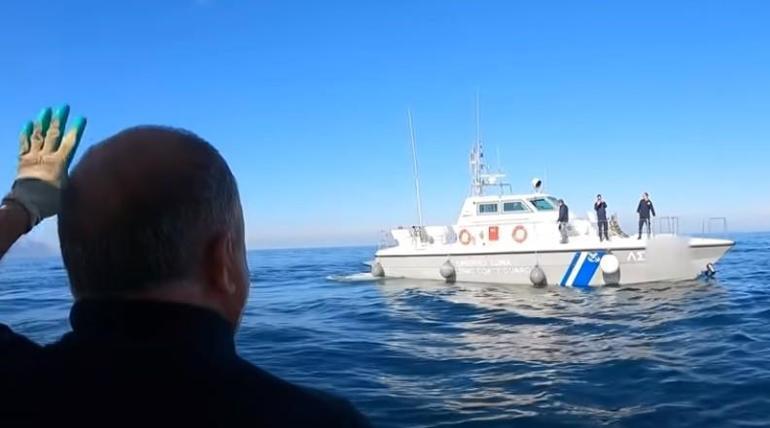 Türk balıkçılar, Yunan Sahil Güvenliğinin tacizine boyun eğmedi