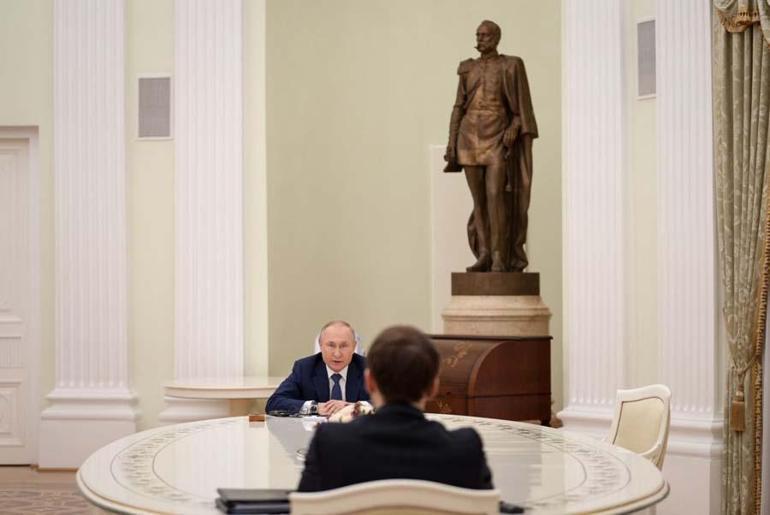 Fransa Cumhurbaşkanı Emmanuel Macrondan flaş Putin açıklaması