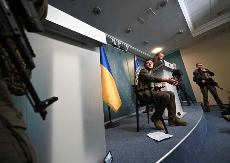 Rusyanın nihai hedefi ortaya çıktı Ukrayna Devlet Başkanı Zelenski bir haftada üç kez suikasttan kurtuldu...
