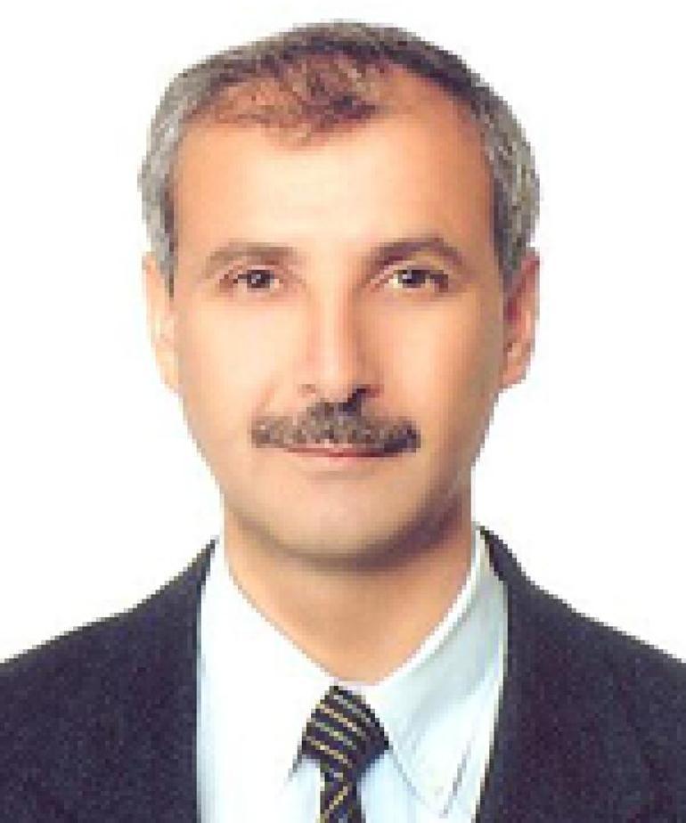 Profesörün evini kurşunlayan şüpheli İstanbulda yakalandı