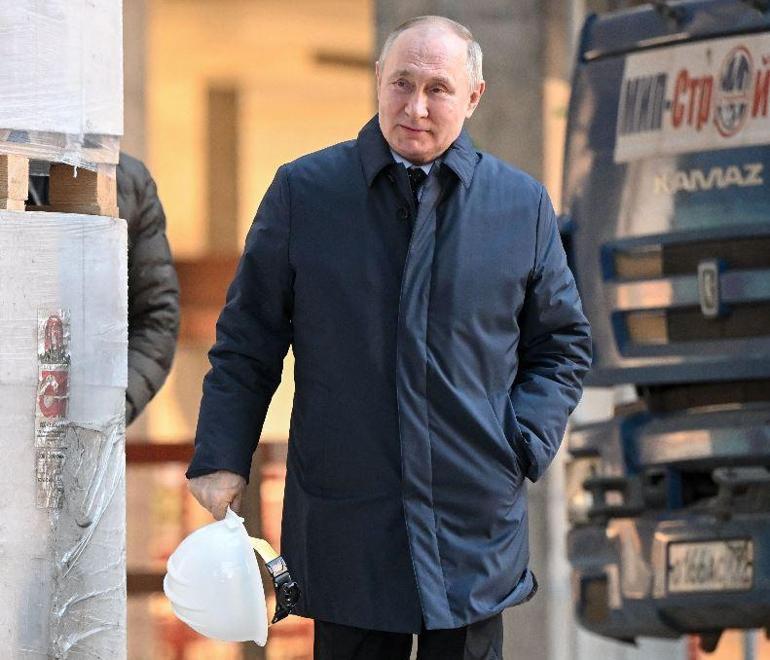 Putinin eski eşinden dikkat çeken açıklamalar Sıra dışı teklif...