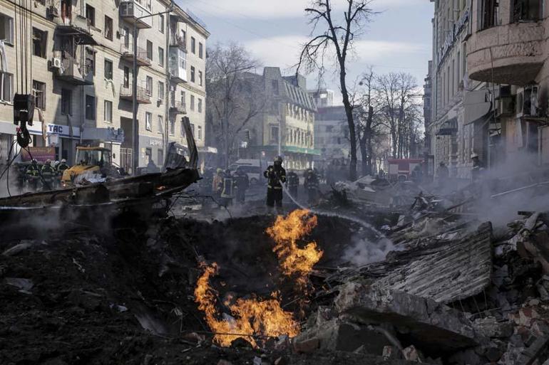 Rusya - Ukrayna savaşında son dakika haberleri... Putine ağır darbe Ukrayna dünyaya duyurdu: Öldürülen Rus generallerin sayısı 4e yükseldi