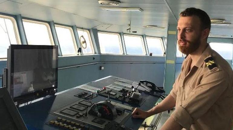 Rusya - Ukrayna savaşının ortasında kalan kaptan anlattı Gemiler bombalanıyordu...