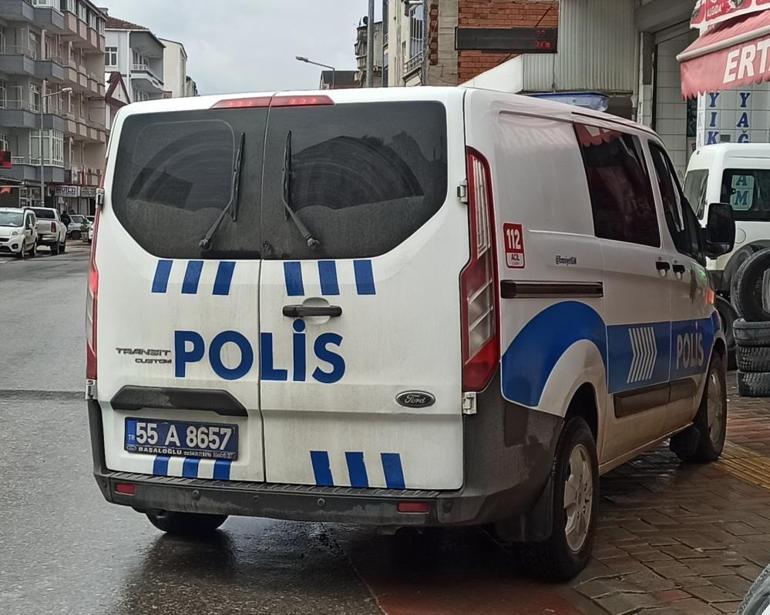 Annemi öldürdüm ihbarı polisi alarma geçirdi Şaka yaptım dedi