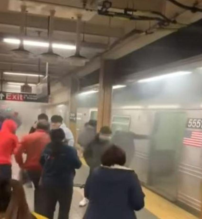 New York metrosunda saldırı Yaralananların sayısının 16ya yükseldi