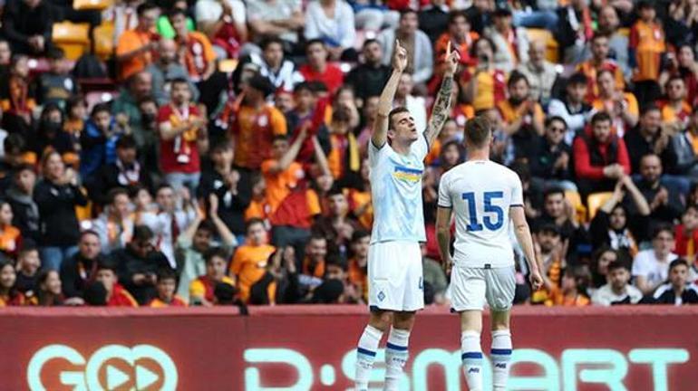 Galatasaray - Dinamo Kiev maçına damga vuran an Gözyaşlarına hakim olamadı