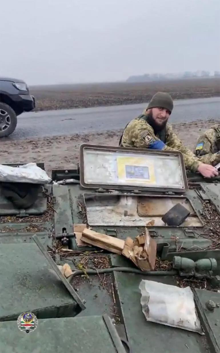 Ramazan Kadirovu çileden çıkaran görüntüler Çeçenler Ukraynada Rus tankını ele geçirdiler...