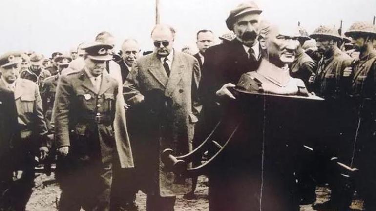 Mustafa Kemal Atatürk Samsuna o sandalla çıktı 103 yıl önceki o günün 2 hikâyesi