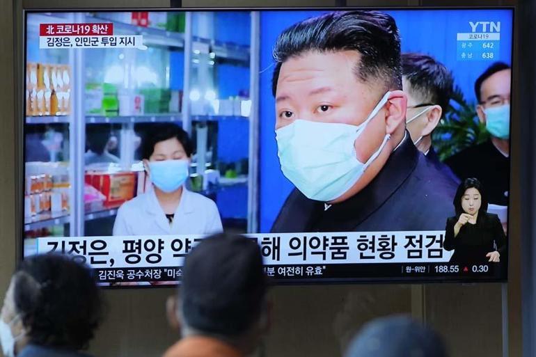 Kuzey Korede vaka sayıları 2.24 milyona ulaştı Yardımları reddettiler çay ve tuzlu suyla koronavirüsle mücadele ediyorlar...