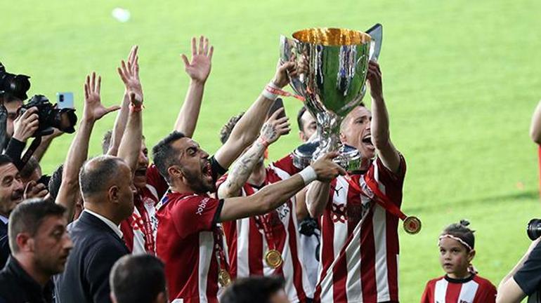 Kayserispor: 2 - Sivasspor: 3  Ziraat Türkiye Kupasında şampiyon Sivasspor