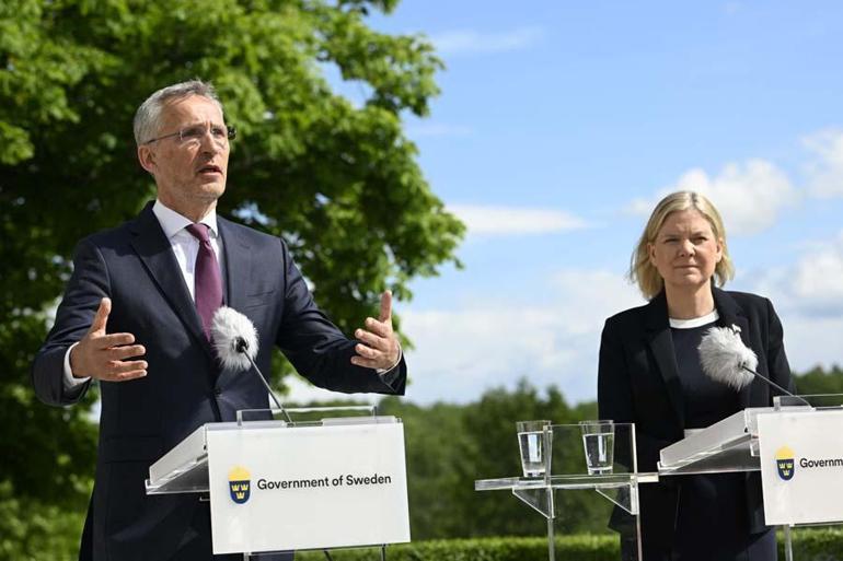 NATO üyesi olmak isteyen İsveç terör yasasını değiştiriyor