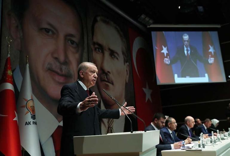 Cumhurbaşkanı Erdoğandan AK Parti teşkilatlarına talimat: Bunu yaparsak seçimden önce seçimi kazanırız