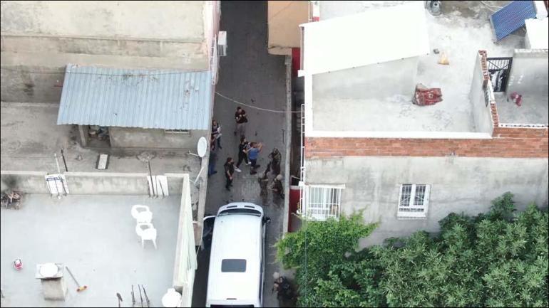 Diyarbakırda dev uyuşturucu operasyonu Bakan Soylu canlı yayında duyurdu:Hem baronlar, hem baroniçeler gözaltında