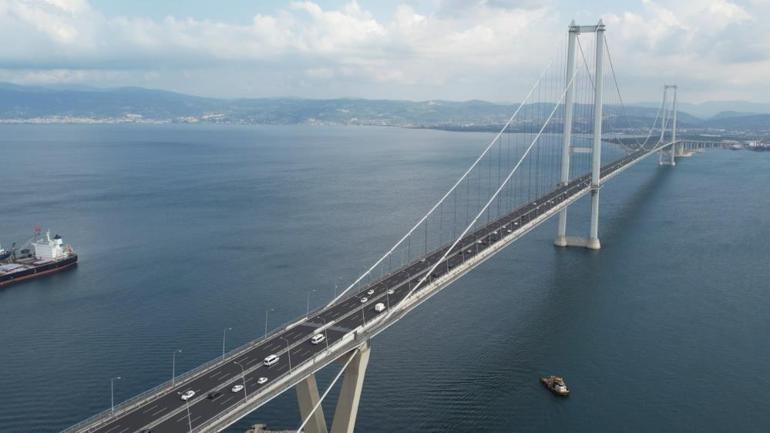 Bakan Karaismailoğludan Osmangazi Köprüsü ve İzmir-İstanbul Otoyolu açıklaması