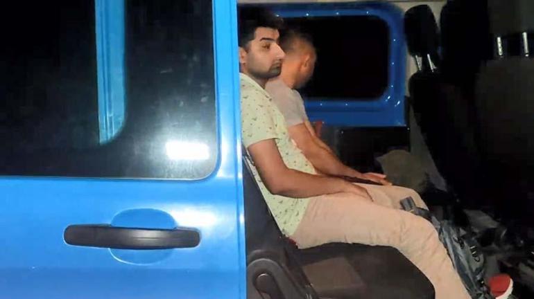 Arnavutköyde minibüste 29 göçmen yakalandı