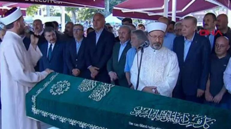 Cumhurbaşkanı Erdoğan, Rasim Özdenörenin cenaze namazına katıldı