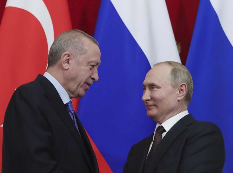 Dünyanın gözü Soçideki kritik zirvede Kremlinden son dakika Suriye açıklaması geldi...
