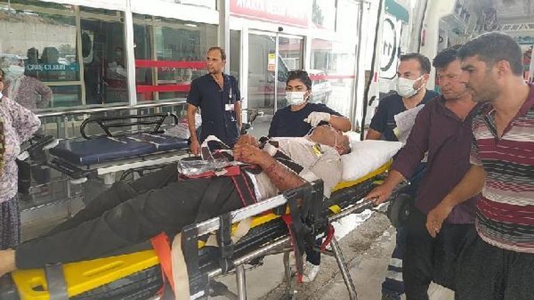 Adanada otomobille kamyonet çarpıştı; 1 ölü, 3 yaralı