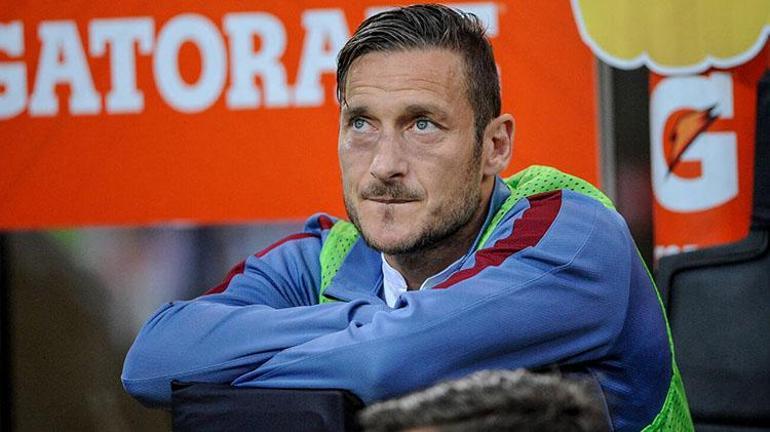 Francesco Totti eşi Ilary Blasi’den neden boşandı Yasak aşk iddiası