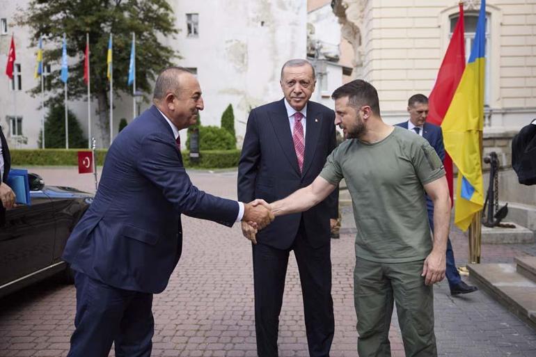 Lvivde tarihi üçlü zirve dünya basının gündeminde Ara bulucu rolü oynayabilecek tek lider Erdoğan