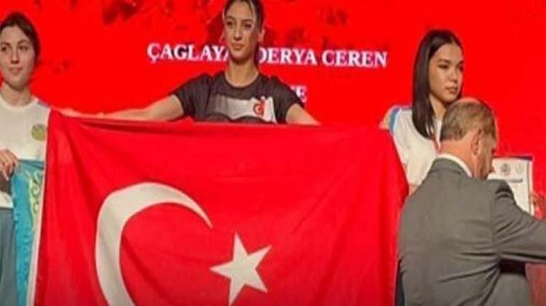 Derya Ceren Çağlayan kimdir Dünya Bilek Güreşi Şampiyonası Derya Ceren Çağlayan bayrak olayı nedir