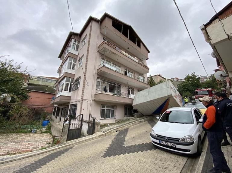Üsküdarda yokuştan kayan kamyonet 4 katlı apartmana çarptı
