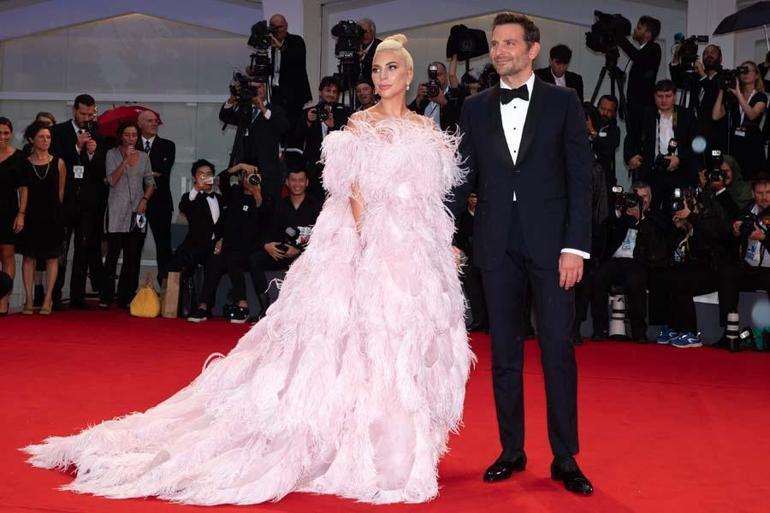 Bradley Cooper ve Irina Shayk çiftinden flaş karar