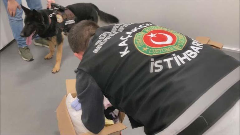 İstanbul Havalimanında bebek kıyafetlerine emdirilmiş 14 kilo 900 gram uyuşturucu ele geçirildi