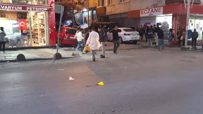 Sultangazide kucağındaki bebeğiyle yürüyen kadına silahlı saldırı
