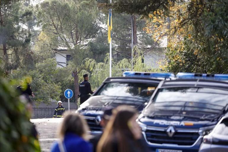 Ukrayna’nın Madrid Büyükelçiliği’ne bombalı zarf gönderildi: 1 yaralı