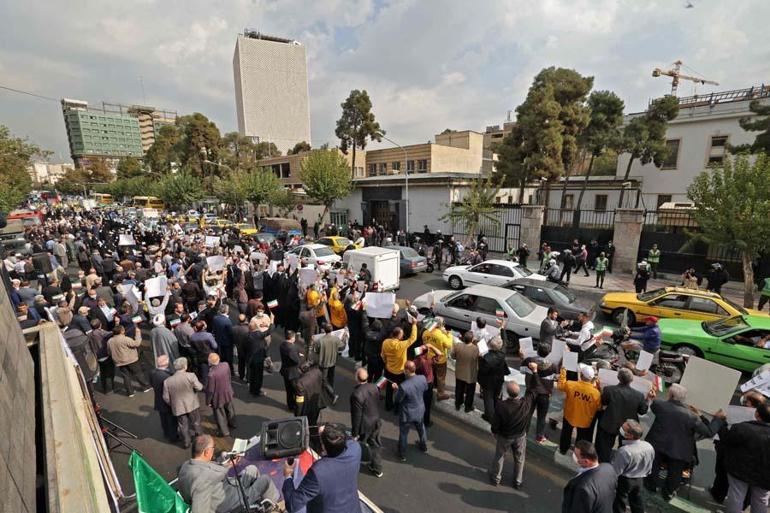İran’da ‘ahlak polisi’ kaosu Başsavcı Muntazeri açıkladı devlet medyası yalanladı
