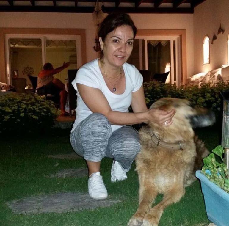 Antalyada kan donduran cinayet Tartıştığı annesini boğazından bıçakladı