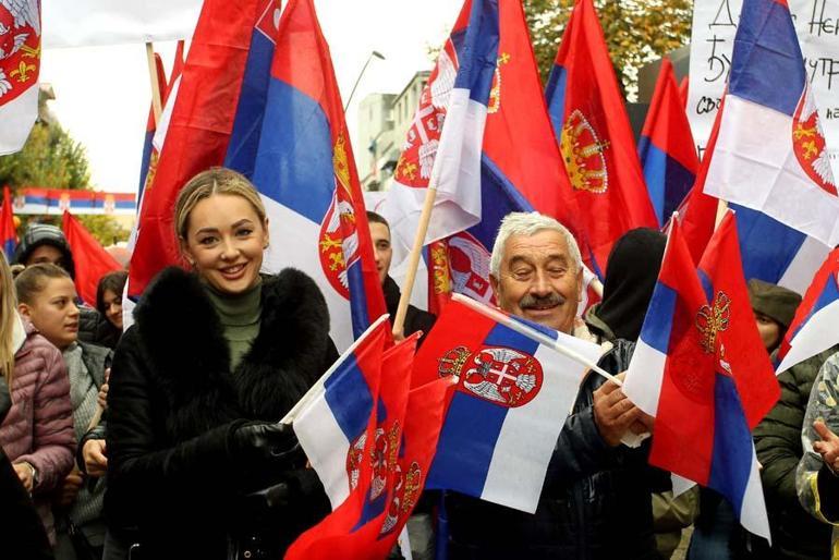 Balkanlarda adım adım savaşa Kosova ile Sırbistan arasındaki tansiyon yükseliyor...