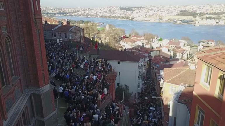 Kırmızı Mektepe İstanbullular akın etti