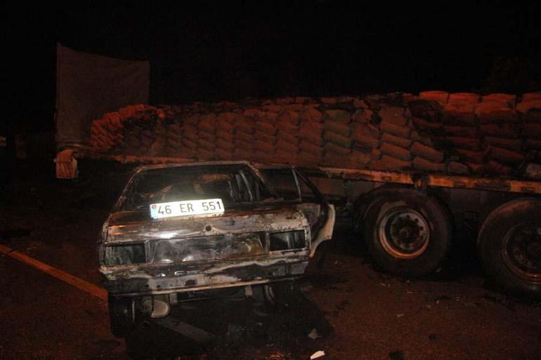 Kiliste tıra çarpan araç alev alev yandı, otomobildeki 3 kişi son anda kurtuldu