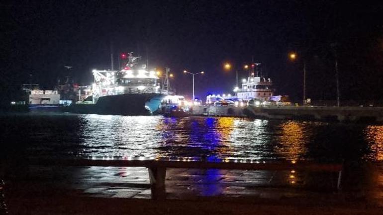 Sinop açıklarında gemi yangını Mürettebat tahliye ediliyor