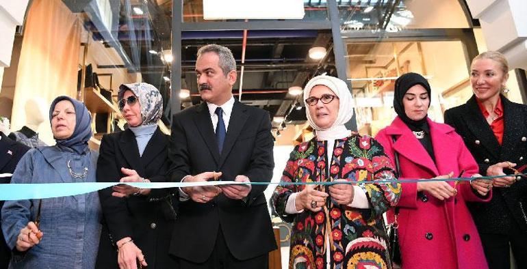 Emine Erdoğan, Olgunlaşma Enstitülerinin ortak markasının açılışını yaptı