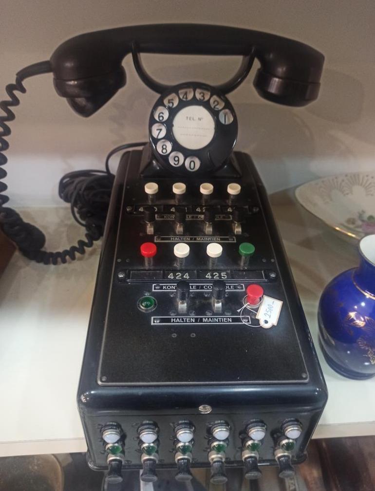 Bir döneme damga vuran telefonlar antika oldu: 10 bin TLye kadar satılıyor
