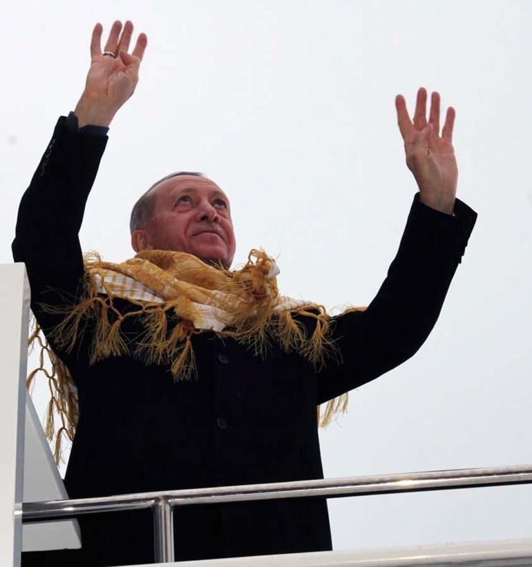 Cumhurbaşkanı Erdoğan: Türkiyenin ayağına tekrar prangalar vuramayacaksınız