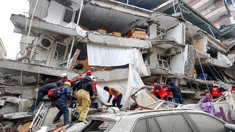 Depremde Hatayda kaç bina yıkıldı, ölü sayısı kaç Hatayda kaç kişi enkaz altında