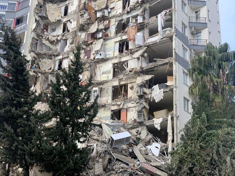 Depremde yıkıldı enkazında çok sayıda kişi hayatını kaybetti Mete Apartmanının inşaat mühendisinin ifadesi ortaya çıktı